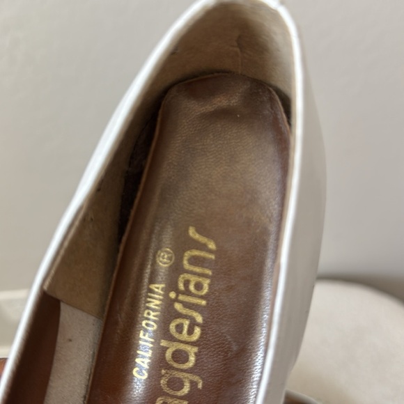 VTG California Magdesians Jeweled Rhinestone Embellished Kitten Wedge Size 8.5 - Picture 8 of 8